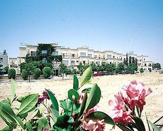 Club Pyla Beach Resort Larnaca Exterior photo